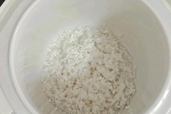 紫薯水果粥 (宝宝辅食）的做法图解3