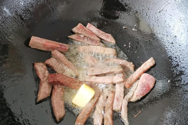 黑胡椒牛排炒饭的做法图解5