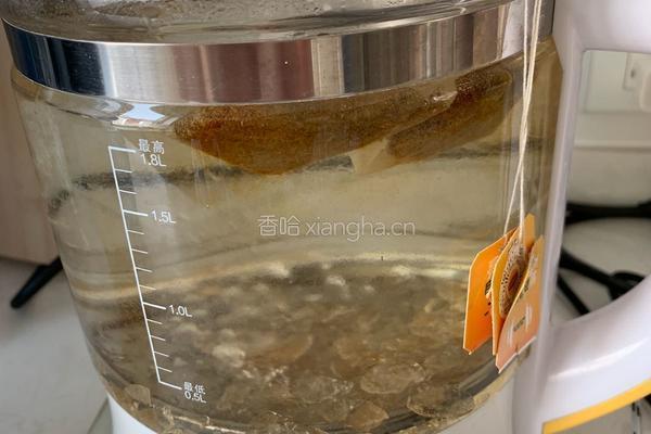 自制金桔柠檬冰红茶的做法图解4