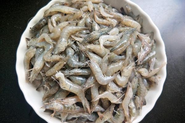 韭菜苔炒河虾的做法图解3