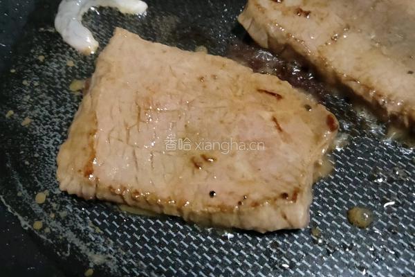 自制黑椒牛排的做法图解2