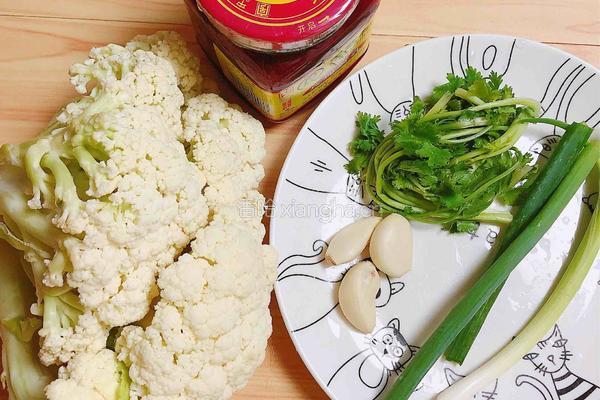 玫瑰腐乳花菜的做法图解1