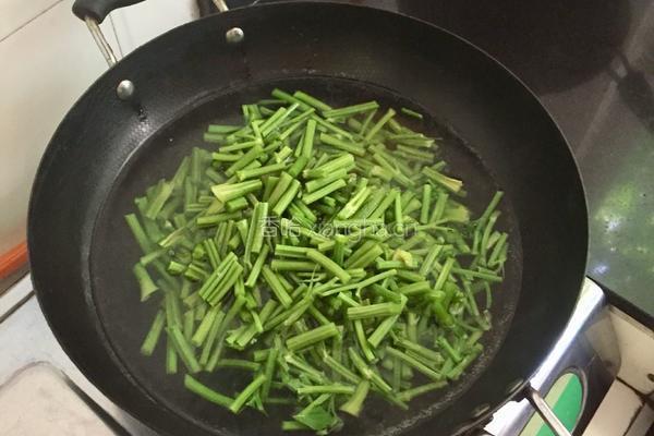 胡芹炒肉丝的做法图解4