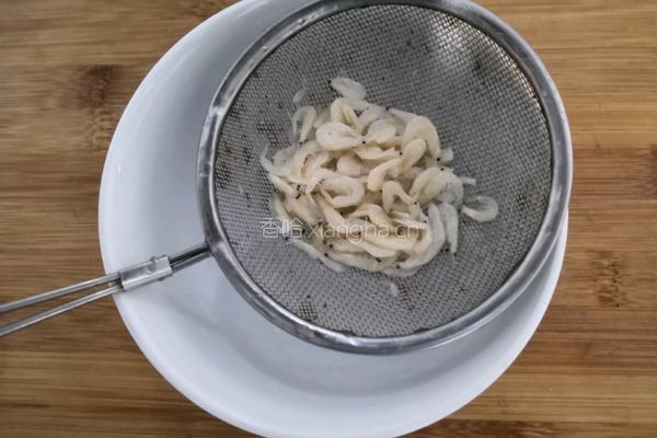 西红柿丝瓜虾米粥的做法图解9