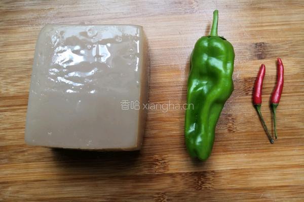 凉拌绿豆粉的做法图解1