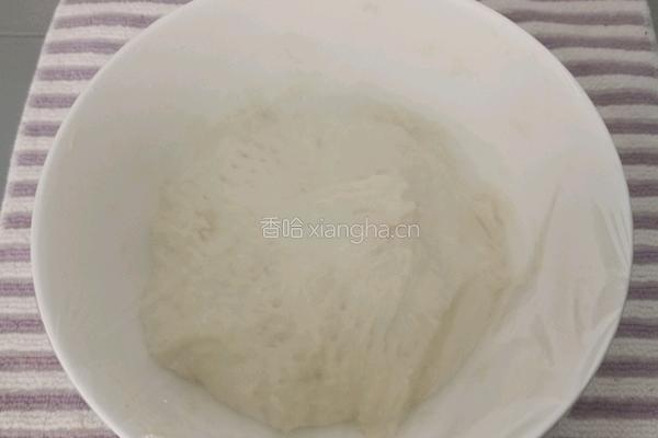 来蒸大馒头的做法图解1