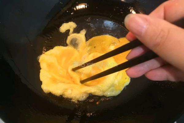 南瓜叶炒鸡蛋的做法图解7