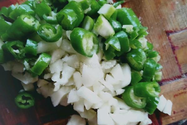 花瓣豆角的做法图解3