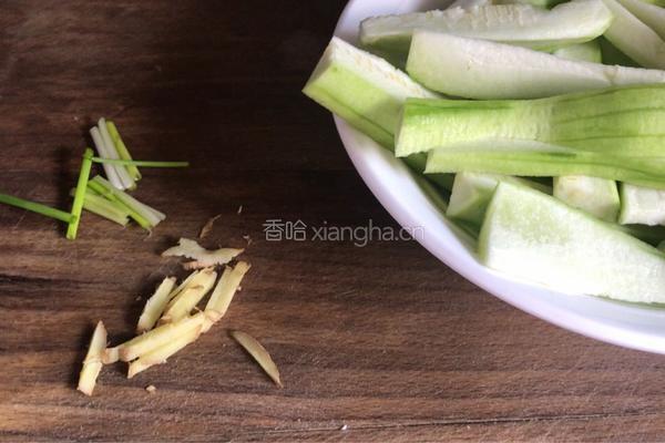 丝瓜拌面的做法图解4