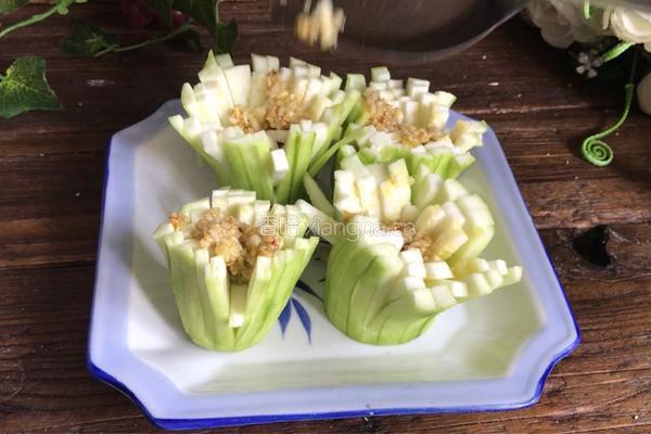 蒜蓉蒸丝瓜的做法图解11