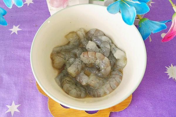 清蒸西兰花虾仁的做法图解3