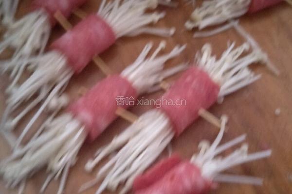 培根卷金针菇的做法图解2