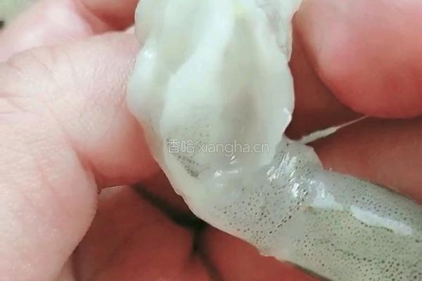 翡翠玉带虾仁的做法图解4