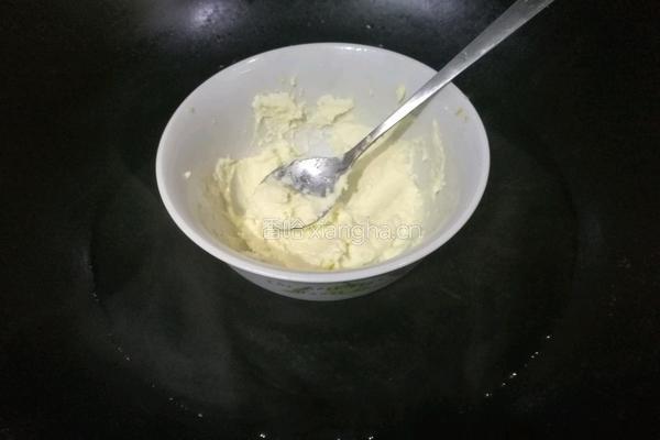 四叶草慕斯蛋糕的做法图解9
