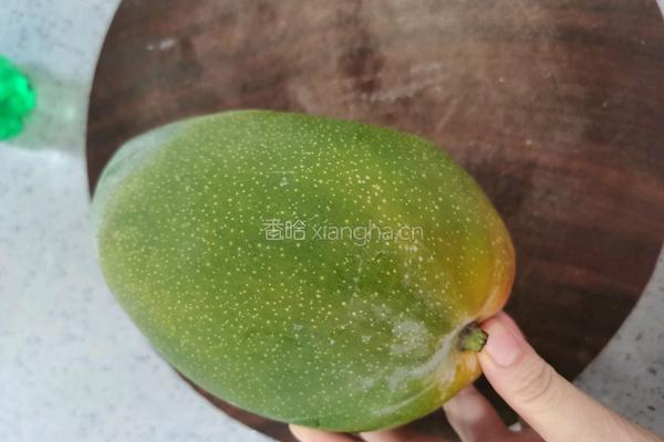 芒果冰饮的做法图解1