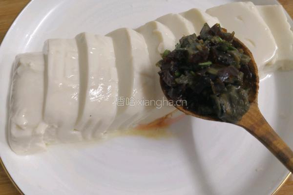 内酯豆腐拌皮蛋的做法图解13
