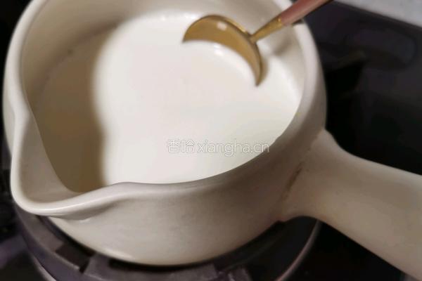 牛奶谷物的做法图解3