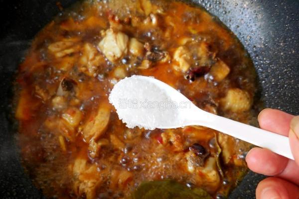 土豆烧鸡块的做法图解15