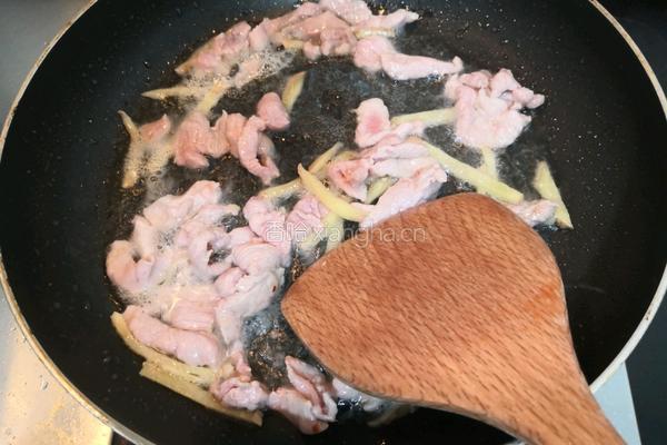 西芹炒瘦肉的做法图解11