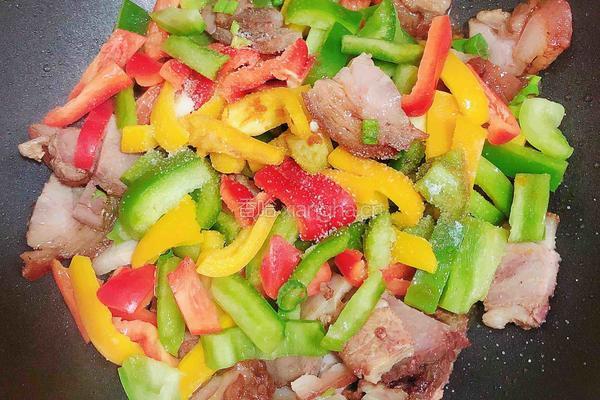 彩椒肘花肉炒饭（5分钟快手炒饭）的做法图解9
