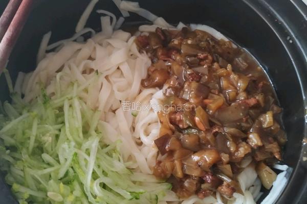 茄子卤手擀面的做法图解6