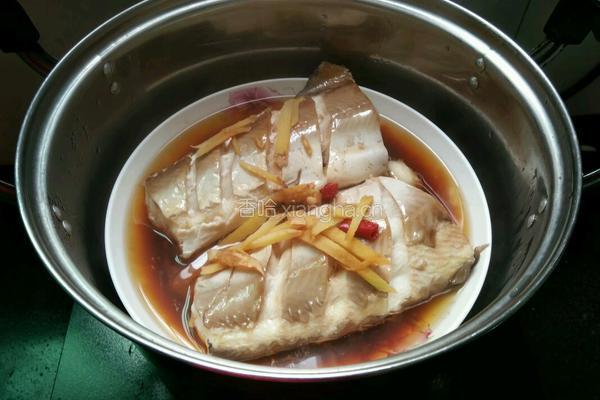 椒盐清蒸鱼的做法图解8