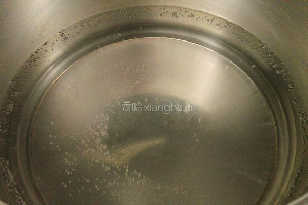 绿豆南瓜圆子汤的做法图解2