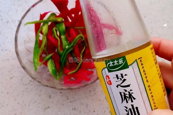 凉拌火龙果皮的做法图解7