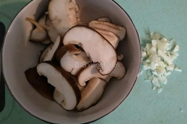 香菇油菜面的做法图解2