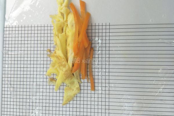 夏日感爆棚的越南春卷的做法图解6