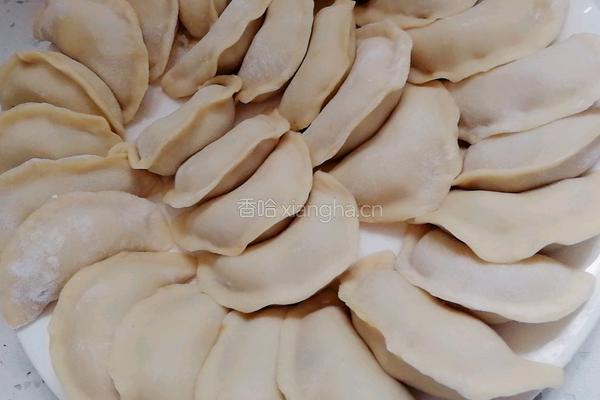 纯手工香菇猪肉水饺的做法图解7