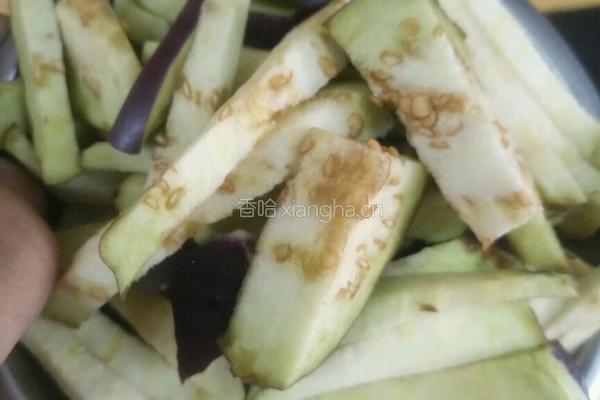 辣椒茄子的做法图解1