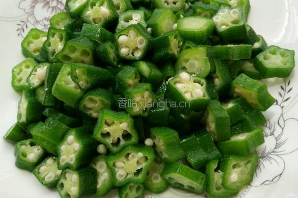 蒜蓉秋葵的做法图解5