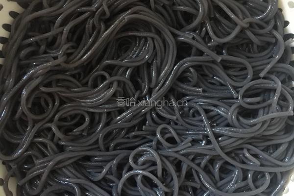 凉拌蕨根粉的做法图解12