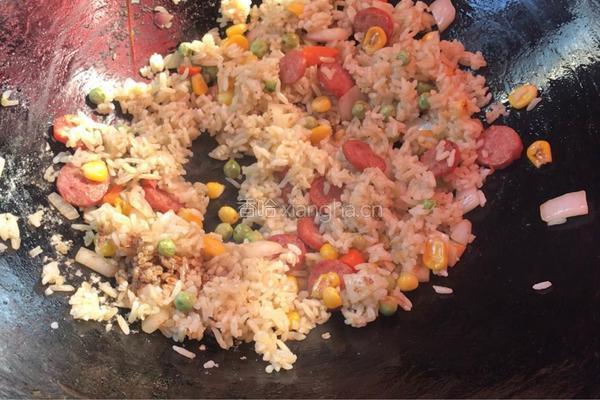 牛肉肠炒饭的做法图解6