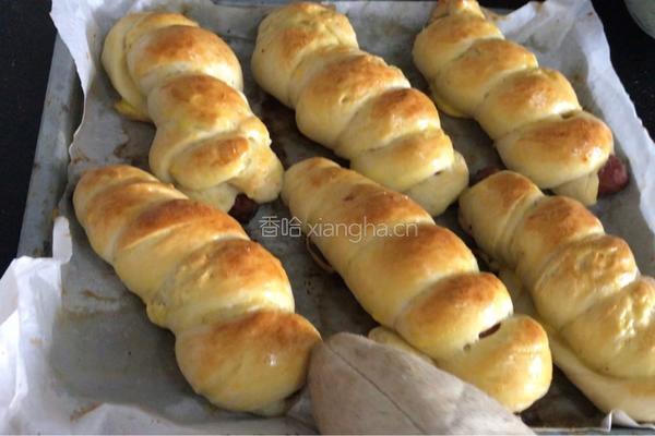 牛肉肠面包卷的做法图解13