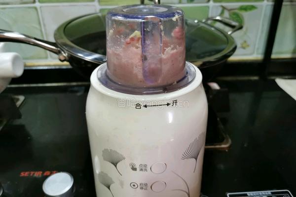 猪肉香菜水饺的做法图解5