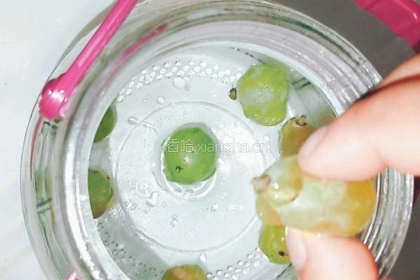 自制葡萄酒的做法图解3