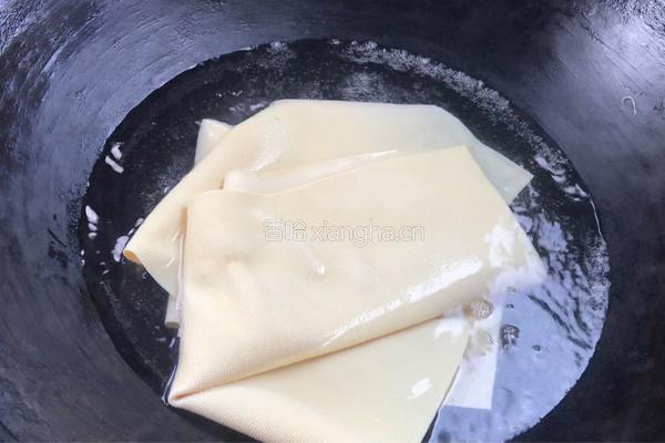 凉拌千张丝的做法图解1
