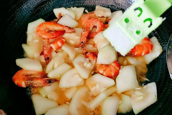 西葫芦炒虾的做法图解9