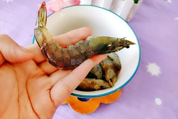 清蒸豆芽虾的做法图解2