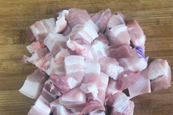 抽脂红烧肉的做法图解1