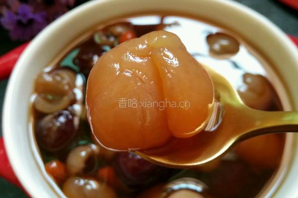 鲜龙眼红枣甜汤的做法图解8