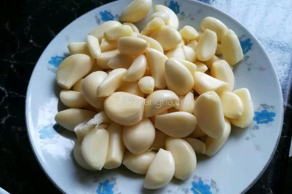 蒜蓉的做法图解1