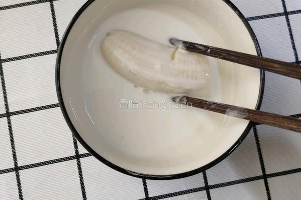 炸香蕉的做法图解7