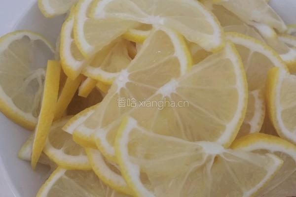 柠檬百香果的做法图解2
