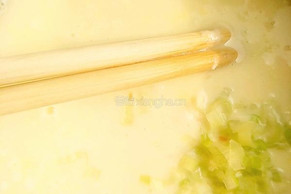 美味鸡蛋饼的做法图解5