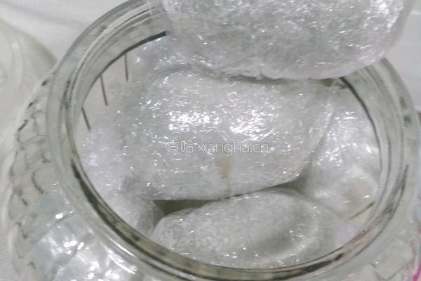 流沙咸鸭蛋的做法图解7