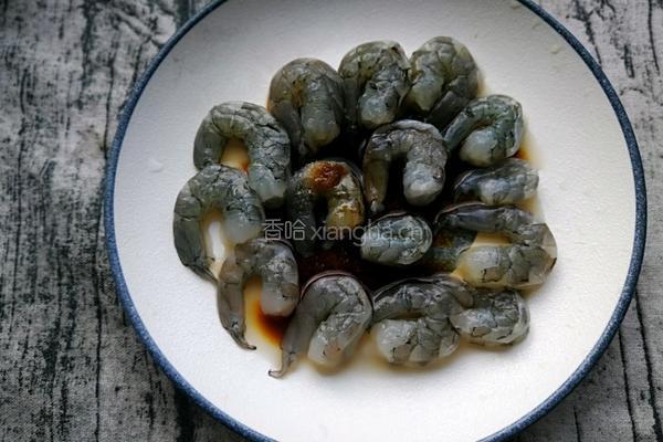 虾仁炒韭菜花的做法图解6