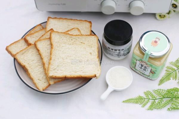 香酥美味的蜂蜜吐司片的做法图解1